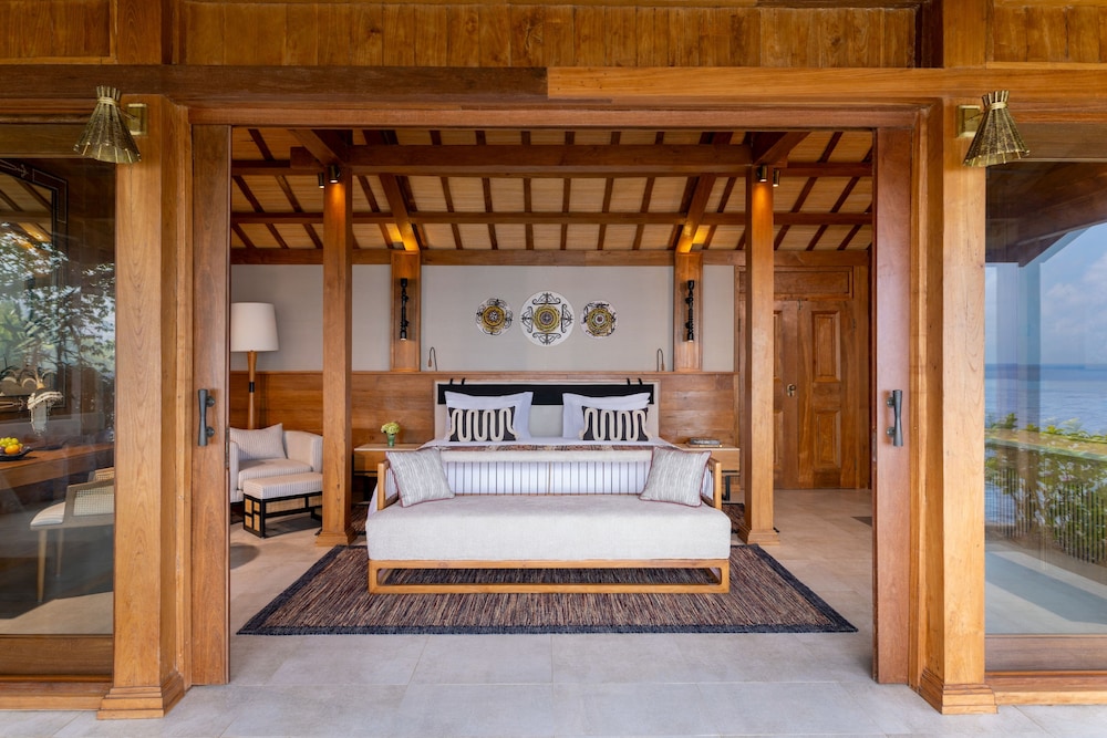 Villa with Private Pool photo 2