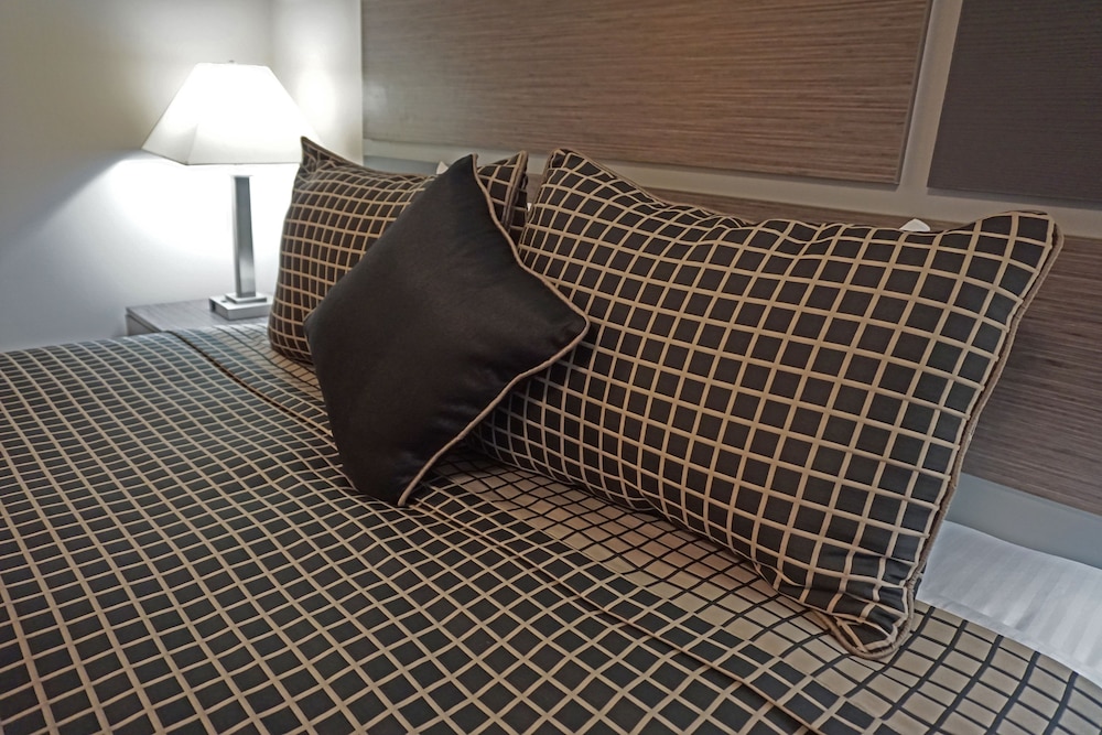 Deluxe Room, 2 Queen Beds, Ocean View photo 3