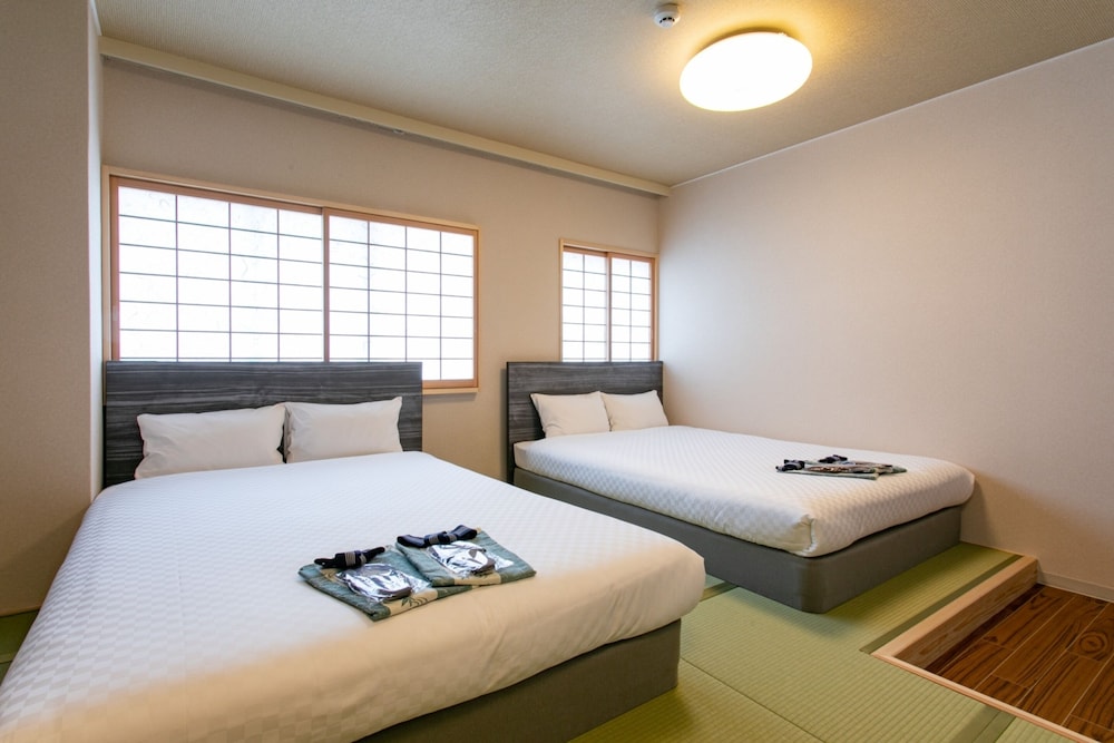 Japanese & Western Family Room,2 Double Beds photo 1