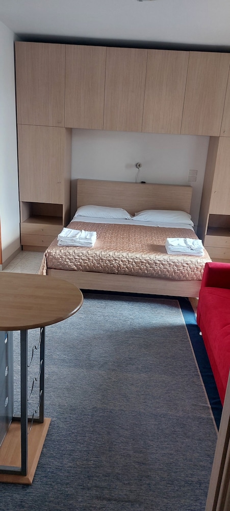 Basic Double Room, 1 Double Bed photo 1