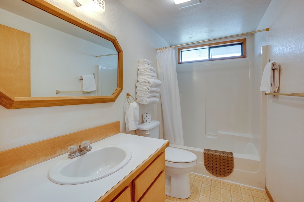 House (2 Bedrooms) photo 3