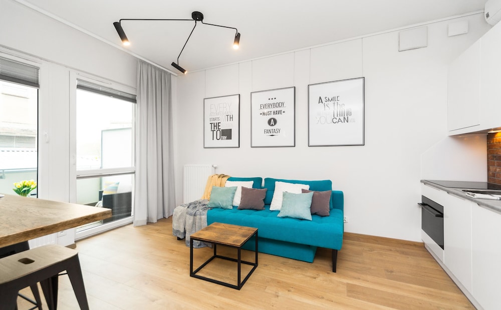 Premium Apartment, 1 King Bed with Sofa bed, Non Smoking photo 3