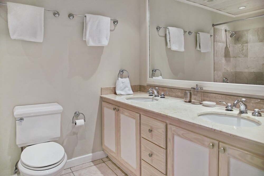Townhome, 2 Bedrooms photo 3