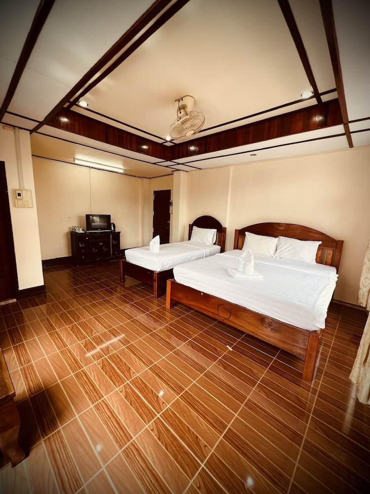 Panoramic Triple Room, 1 Bedroom, Balcony, Mountain View photo 1