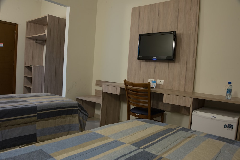 Deluxe Twin Room, 2 Twin Beds photo 3
