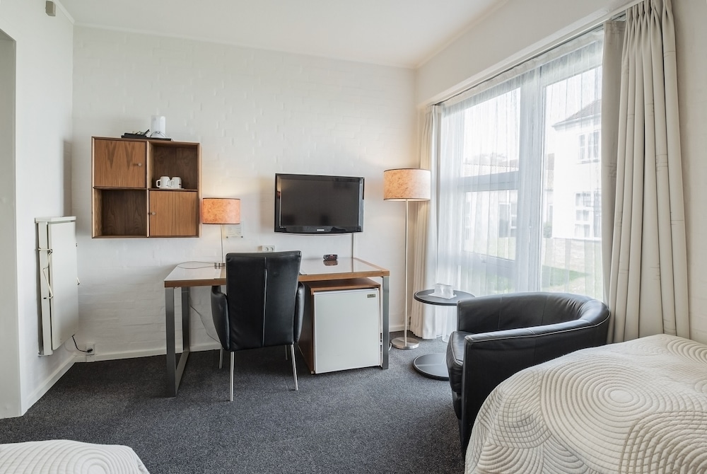 Classic Double or Twin Room - Photo 2