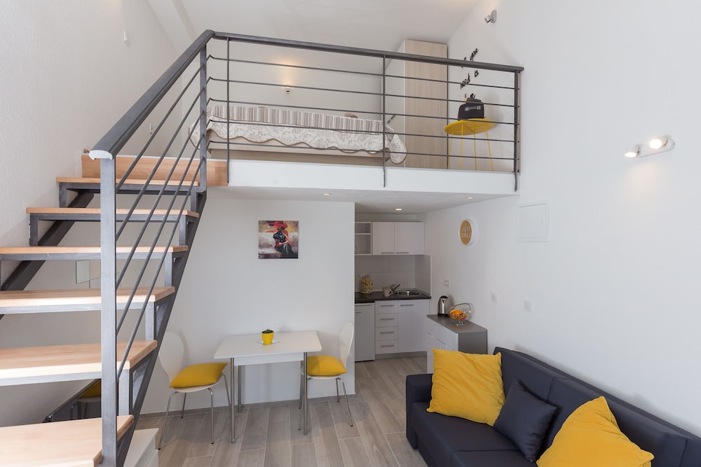 Studio (Apartments Pomet - Premium Duplex Stu)