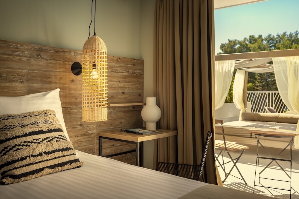[PLACESROOM] for 4 with lounge terrace photo 3