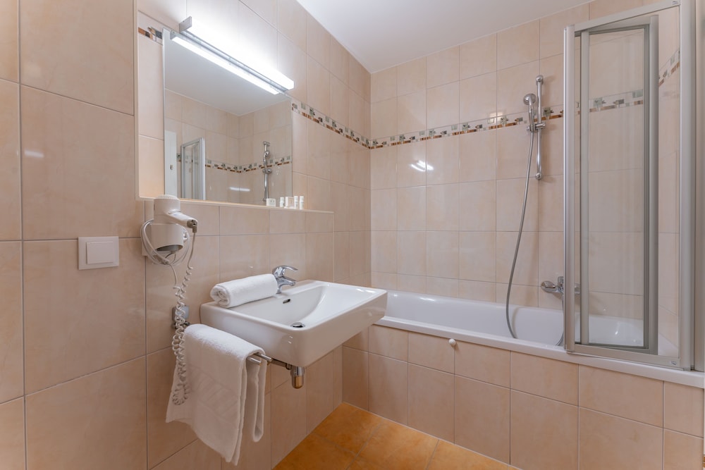 Alpine Royal (add. final cleaning fee € 190,-) photo 2
