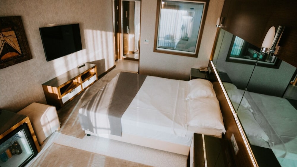 Deluxe Double Room photo 3