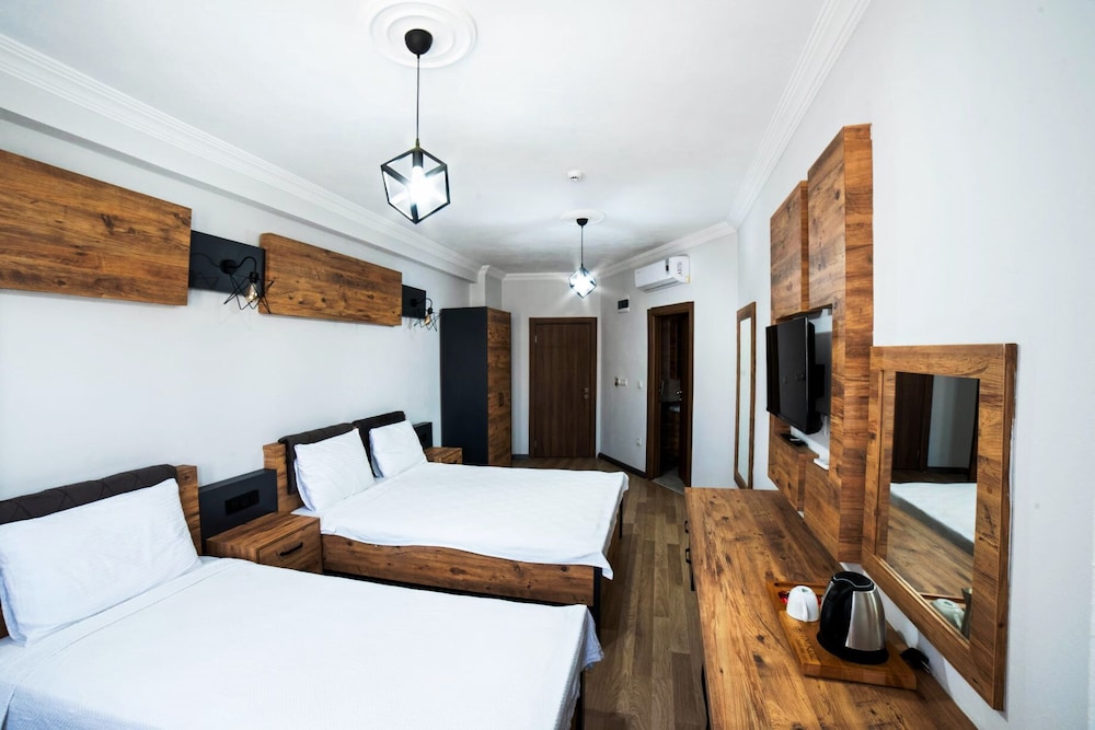 Family Triple Room photo 3