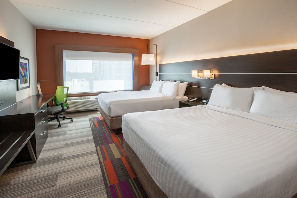 Standard Room, 2 Queen Beds, Accessible (Communication, Accessible Tub) - Photo 1