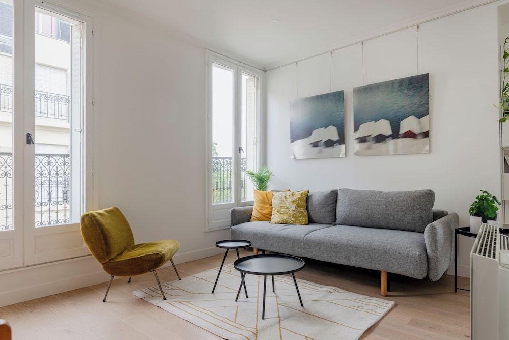 Classic Apartment, City View photo 2