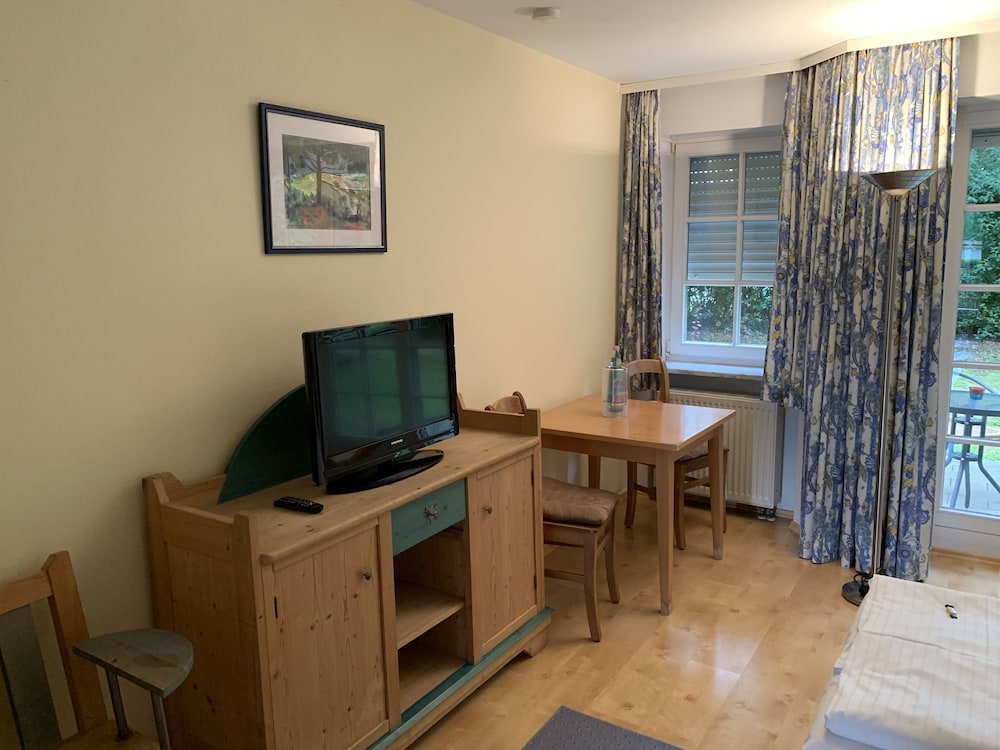 Room photo 2