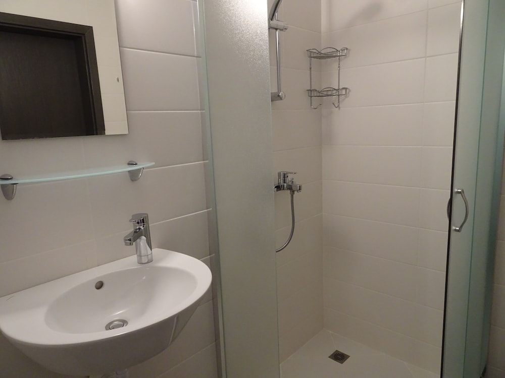 Apartment - Photo 3