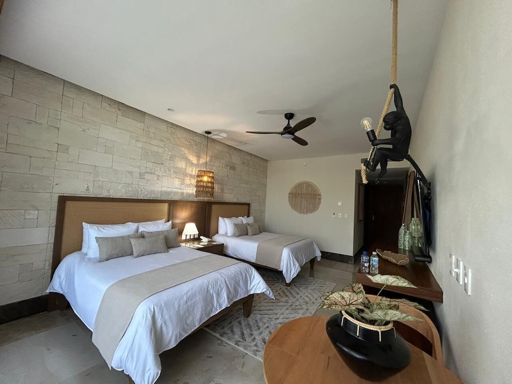 Standard Double Room, Balcony, Garden View photo 3