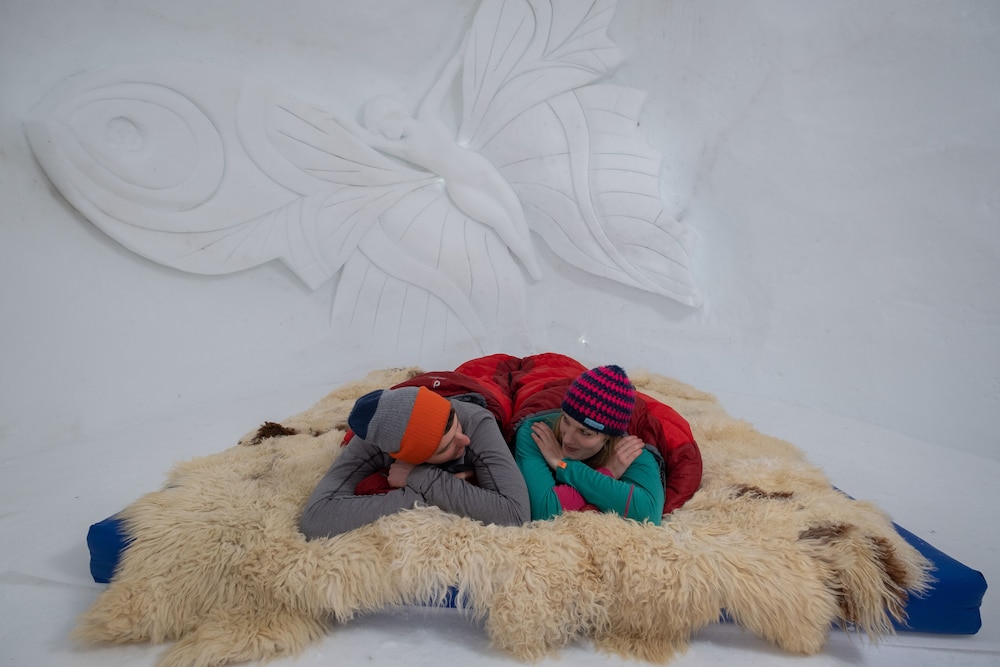 Iglu for 2 photo 1