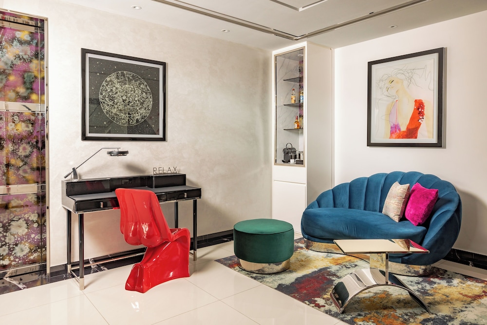 Two Ultra Suites South Connected