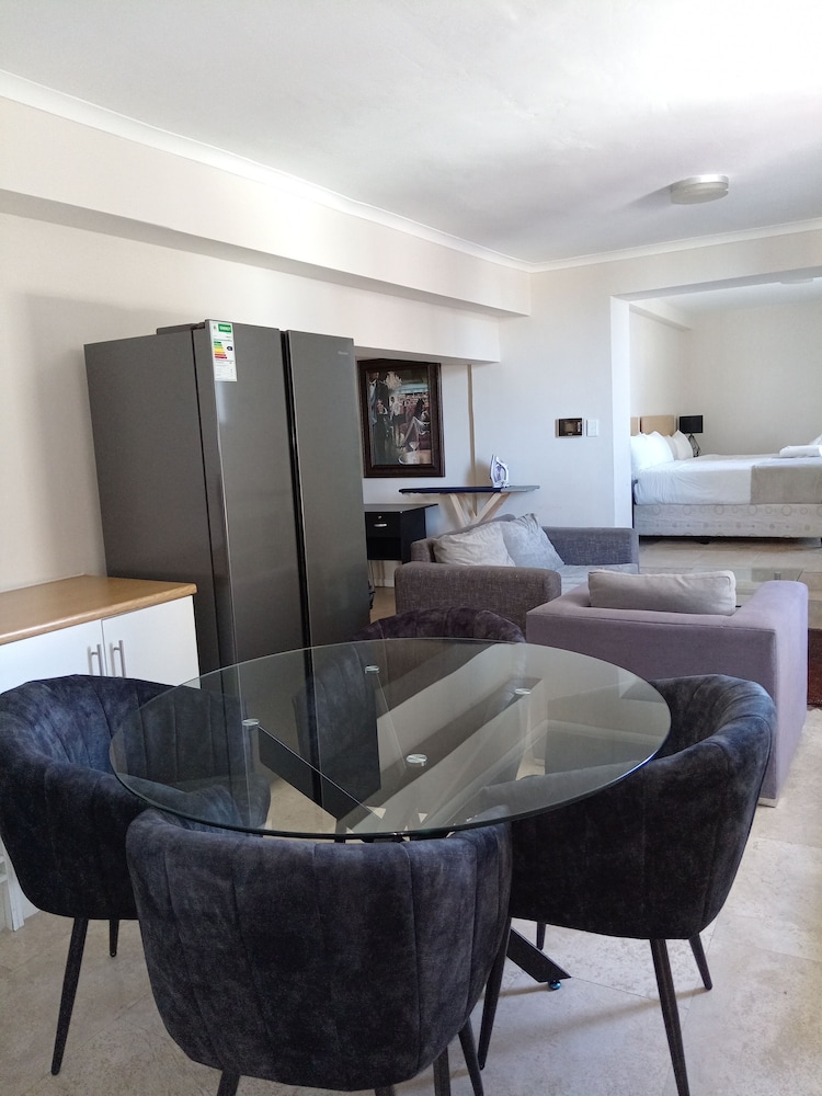 100 Sea View Apartment 1 Bedroom photo 1