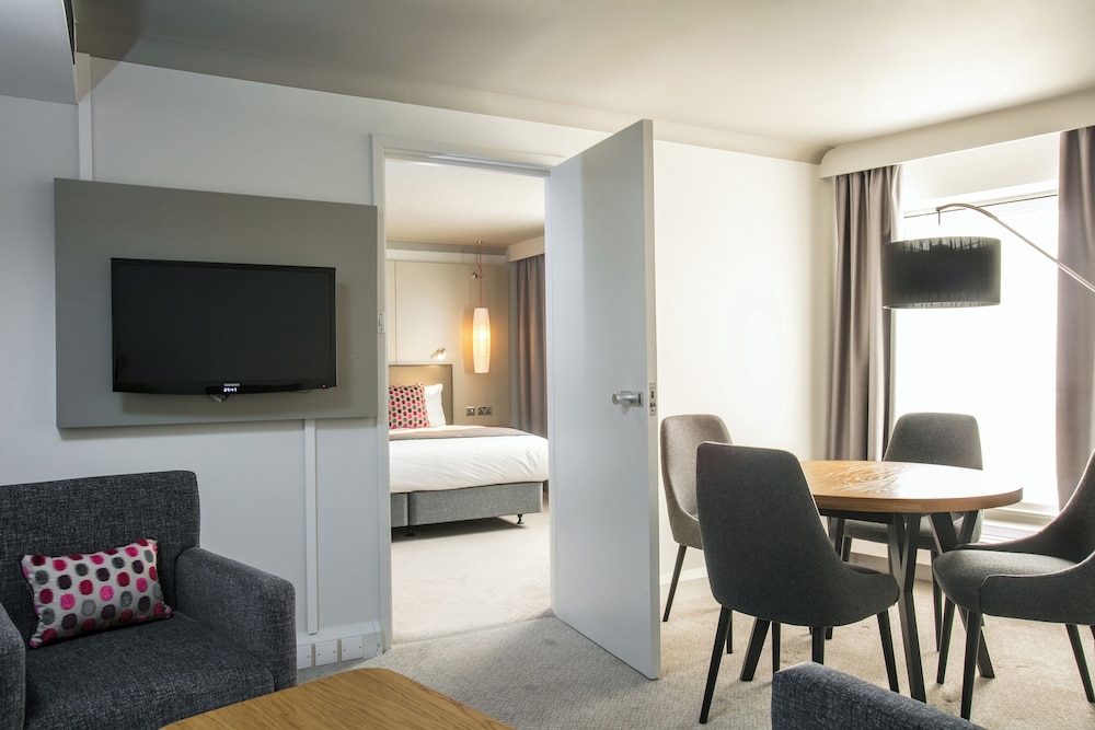 Suite, 1 Bedroom, Club Lounge Access (High Floor) - Photo 2