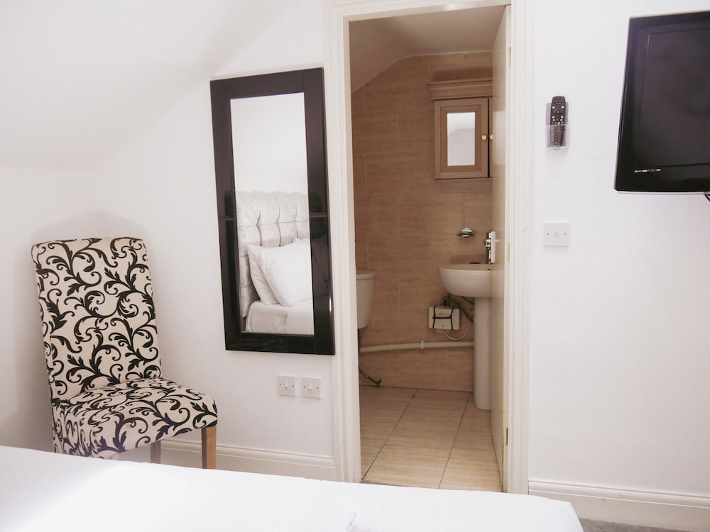 Family Suite, Ensuite - Photo 6