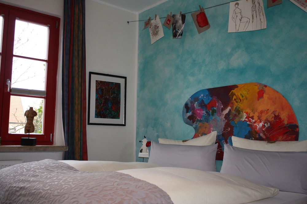Standard Twin Room photo 3