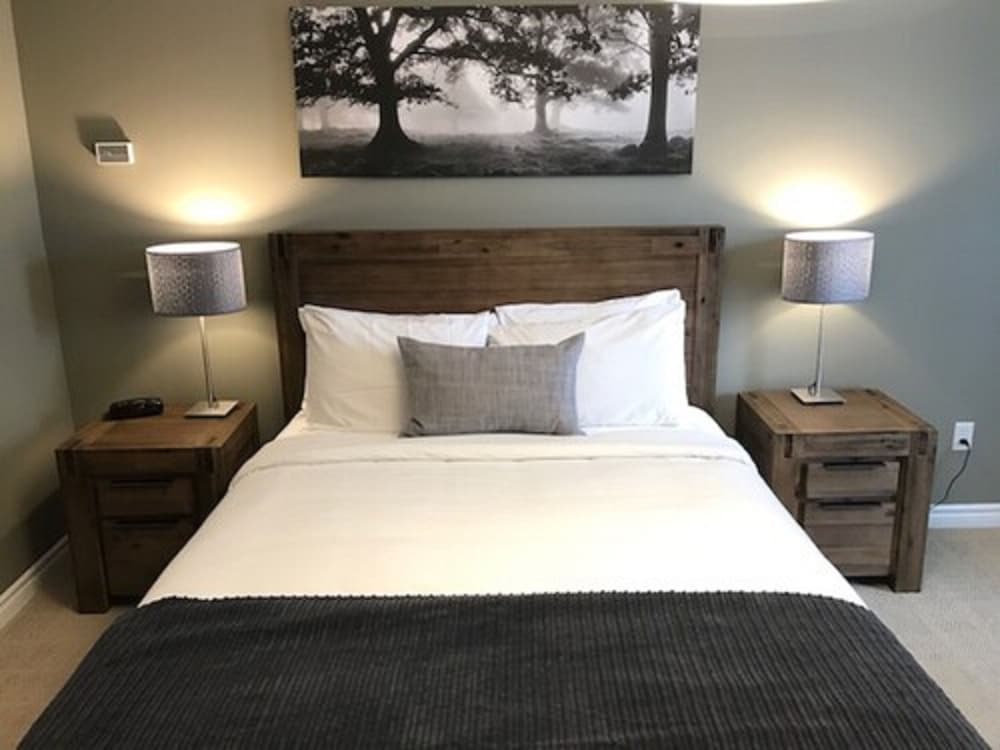 Queen Room With Balcony photo 2
