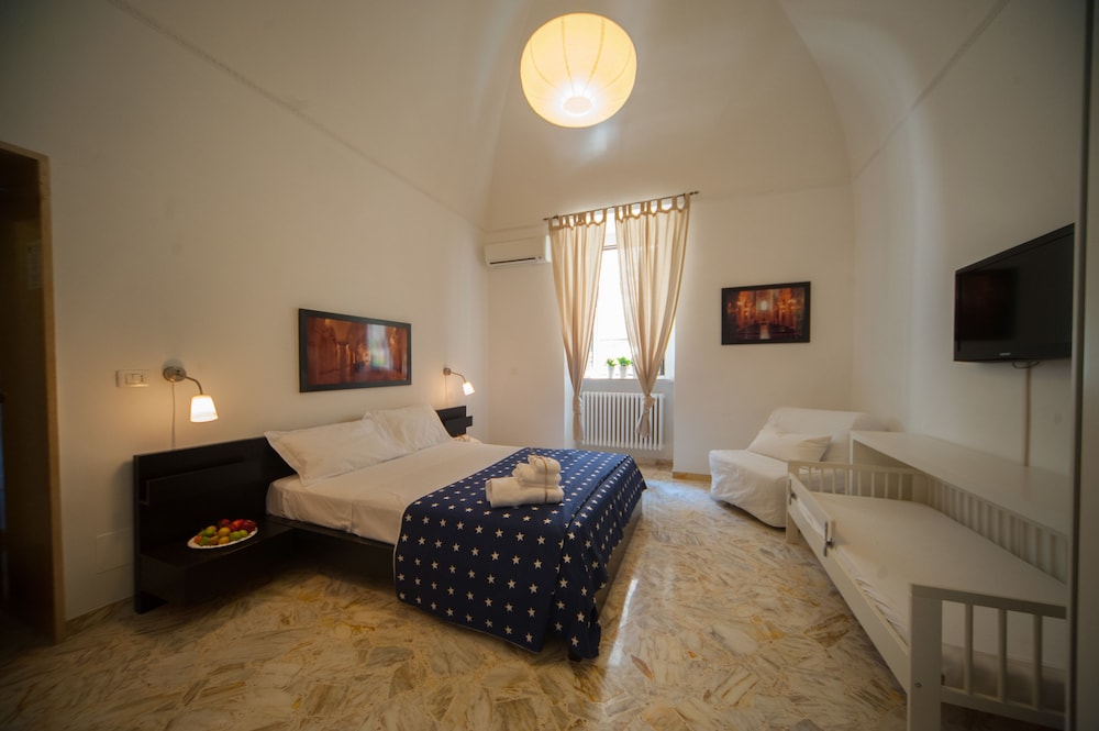 Family Triple Room, Non Smoking photo 1