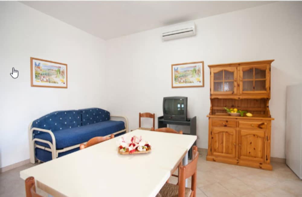 Basic Apartment, 1 Bedroom, Kitchenette photo 2