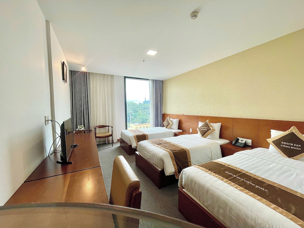 Triple Room, City View