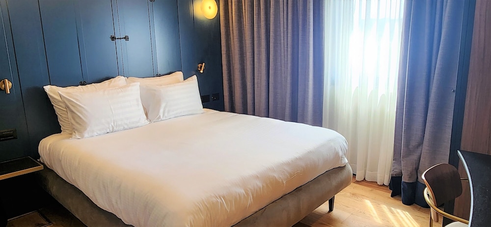 Deluxe Double Room photo 3
