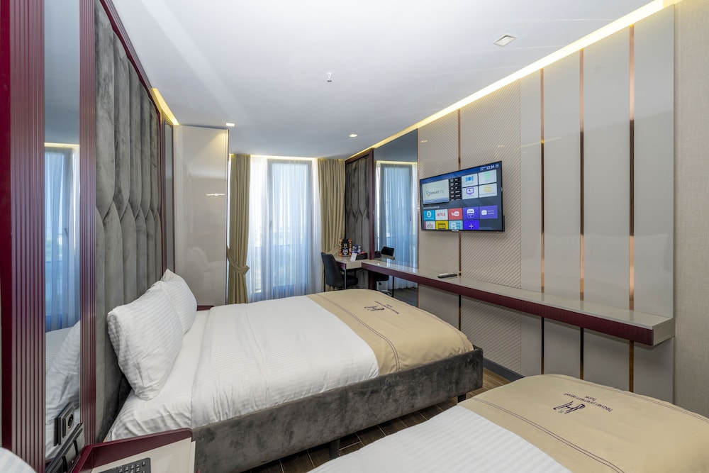 Deluxe Double or Twin Room - Photo 38