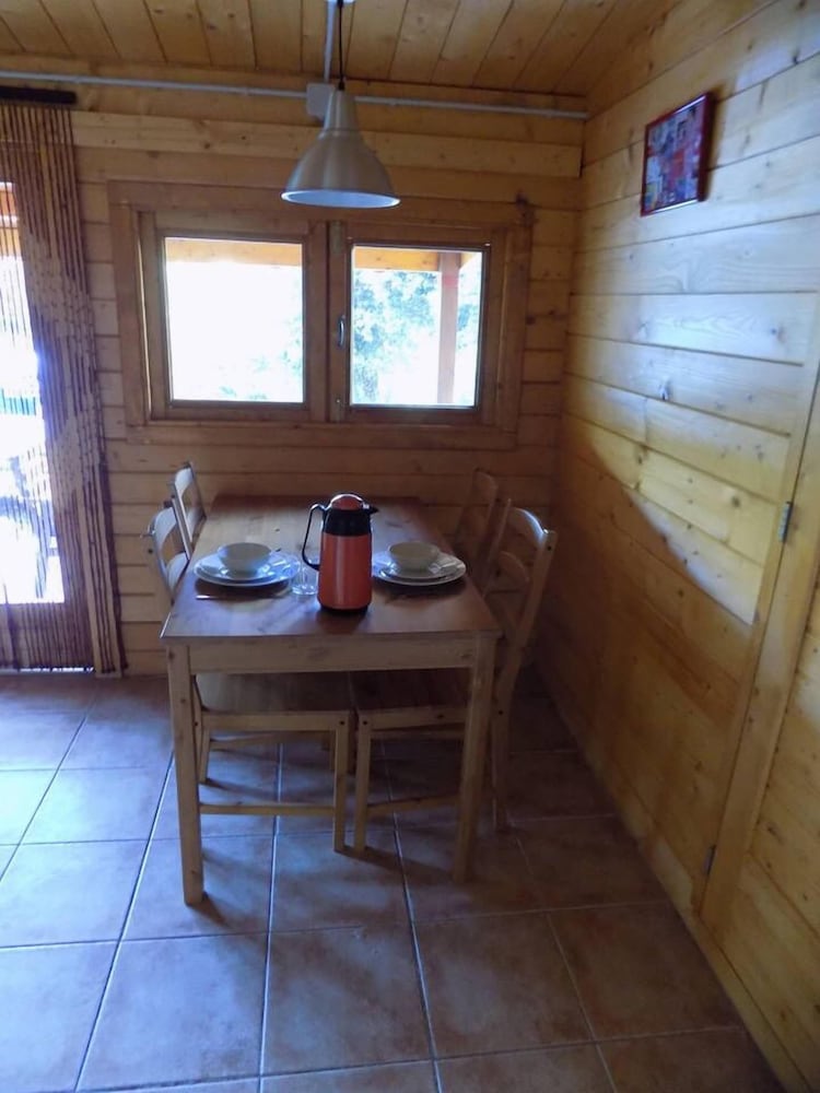 Bungalow, 2 Bedrooms photo 2