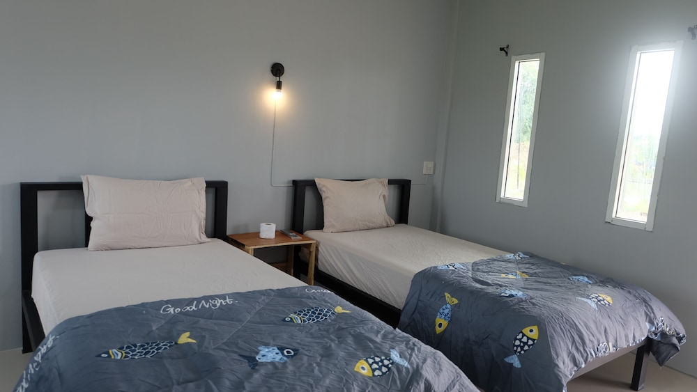 Superior Room, 2 Twin Beds - Photo 15