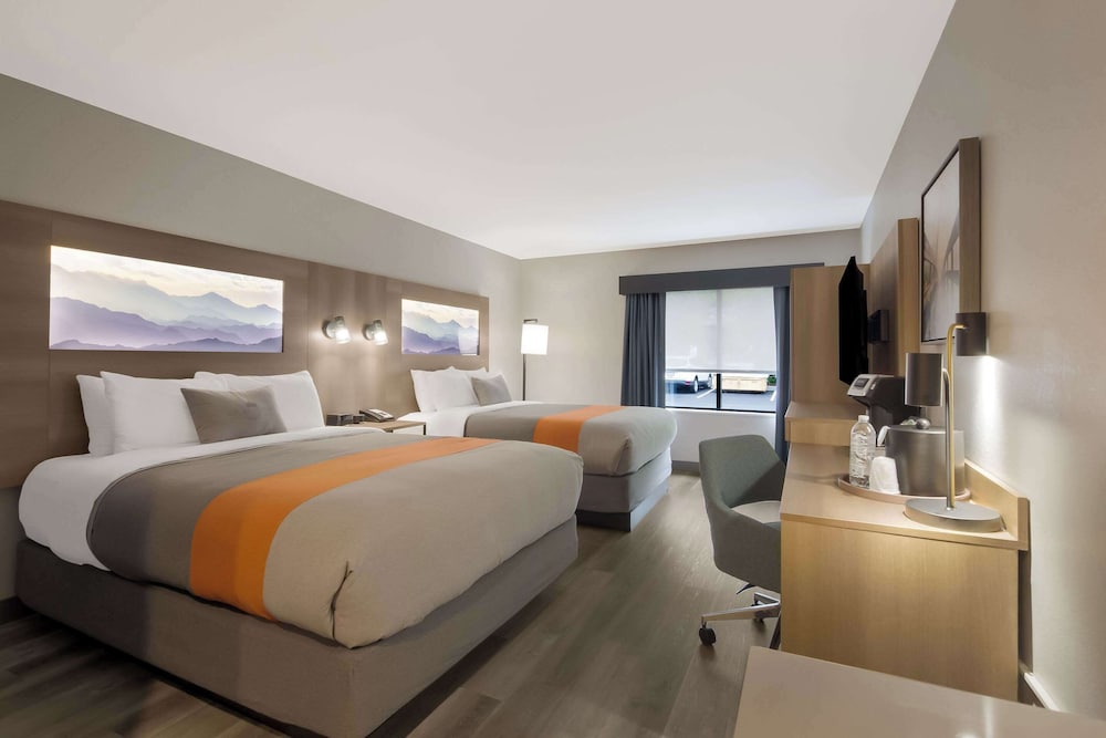 2 Queen Beds, Hearing Accessible, Non Smoking - Photo 2