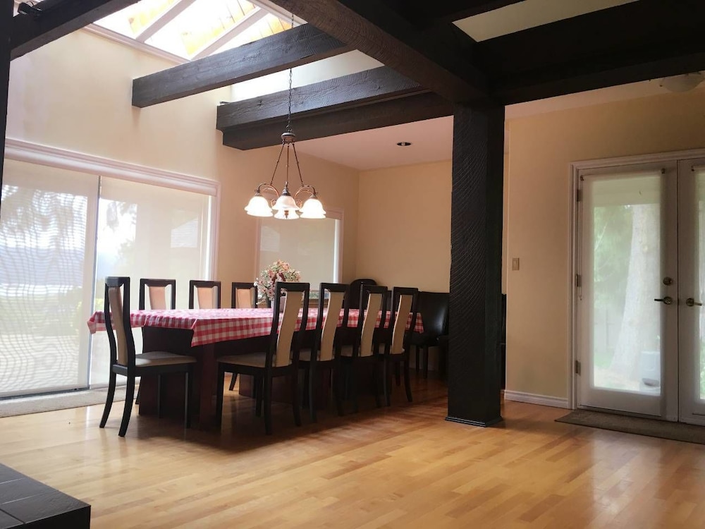 Cottage (4 Bedrooms)