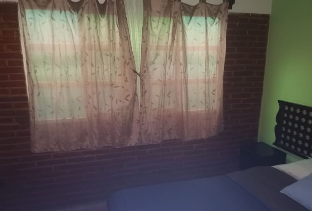 Basic Double Room photo 3