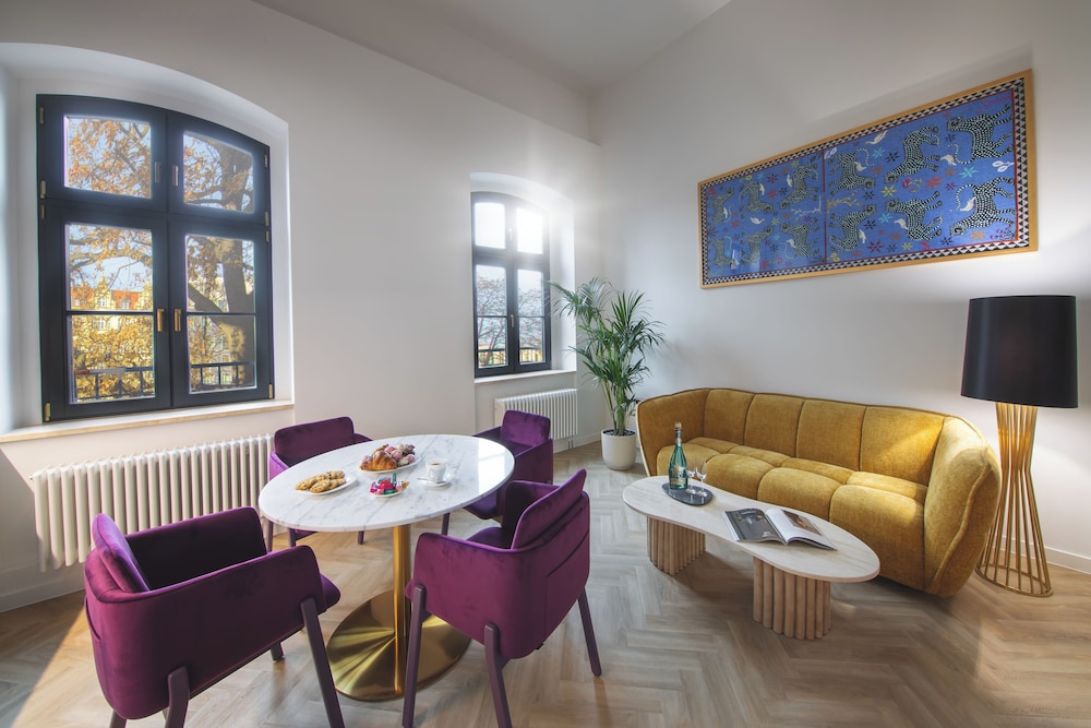 Timeless Penthouse with city view photo 2