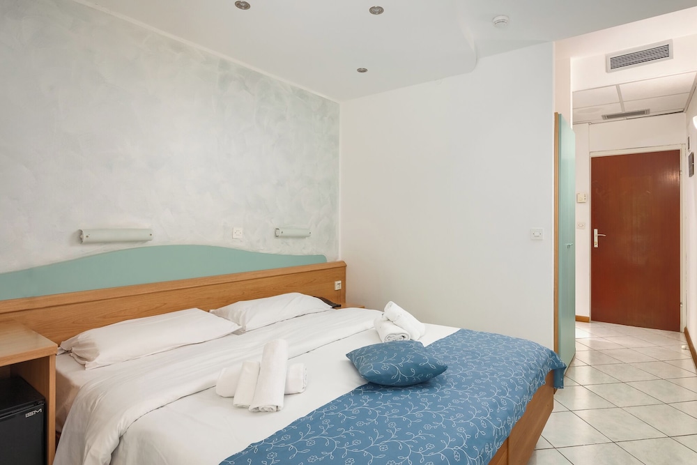 Economy Single Room photo 2