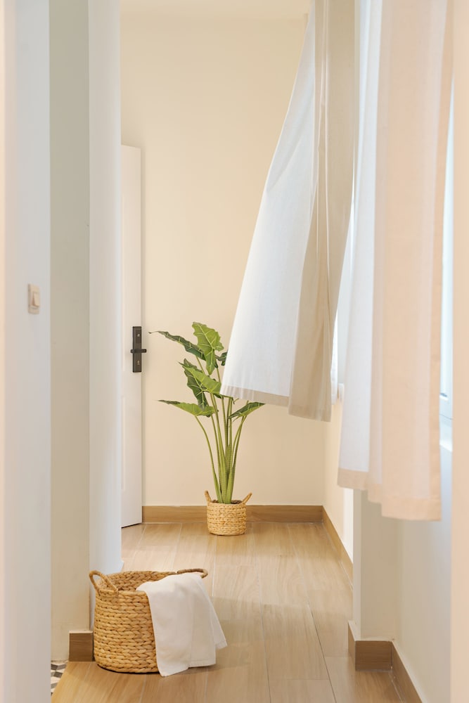 Deluxe Double Room with Shower photo 3