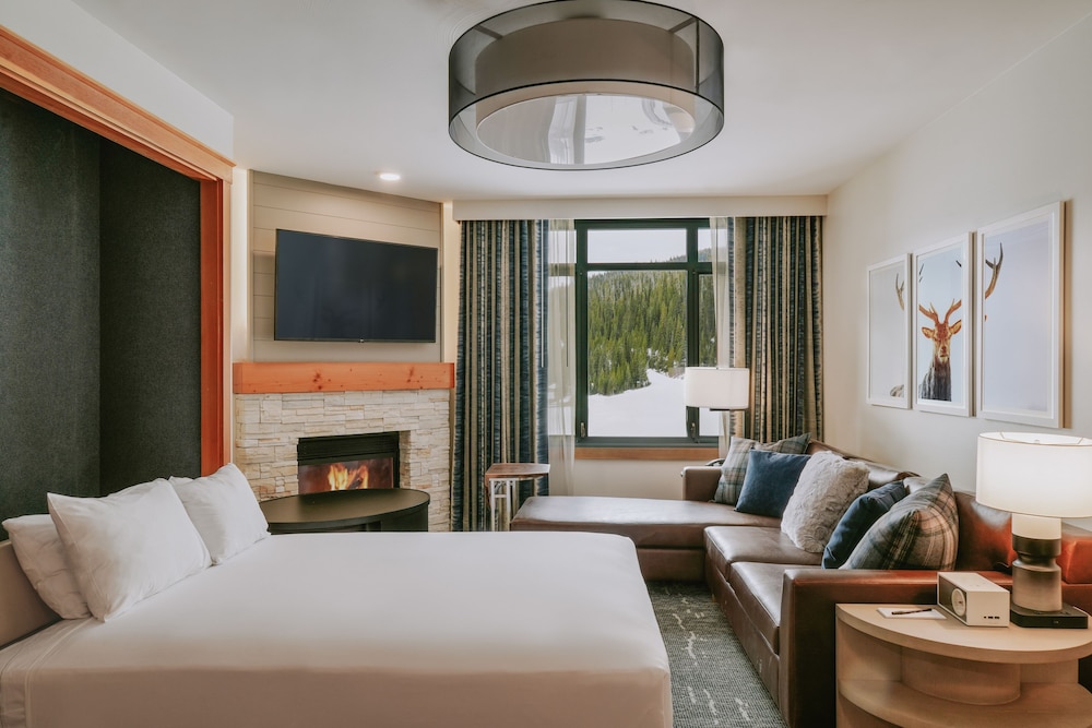 Studio, 1 Queen Bed (Summit) - Photo 3