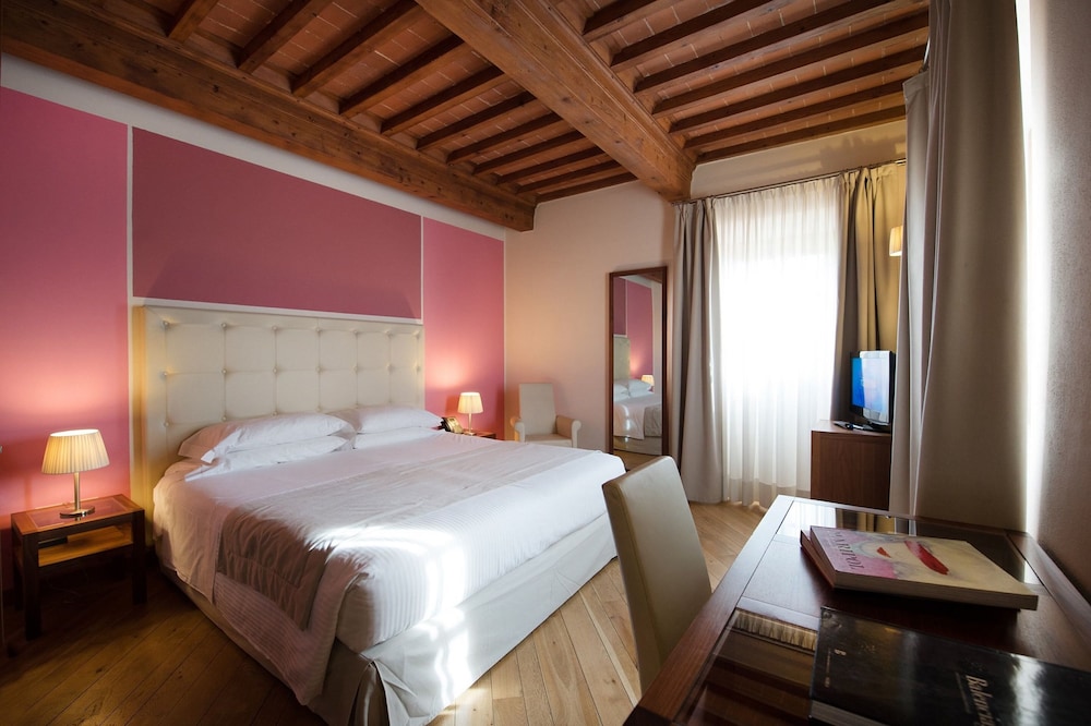 Superior Room - Photo 1