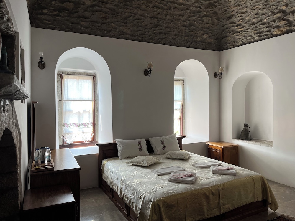 Superior Double Room with Turkish Bath photo 1