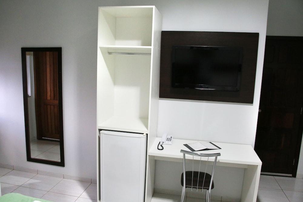 Standard Twin Room photo 3