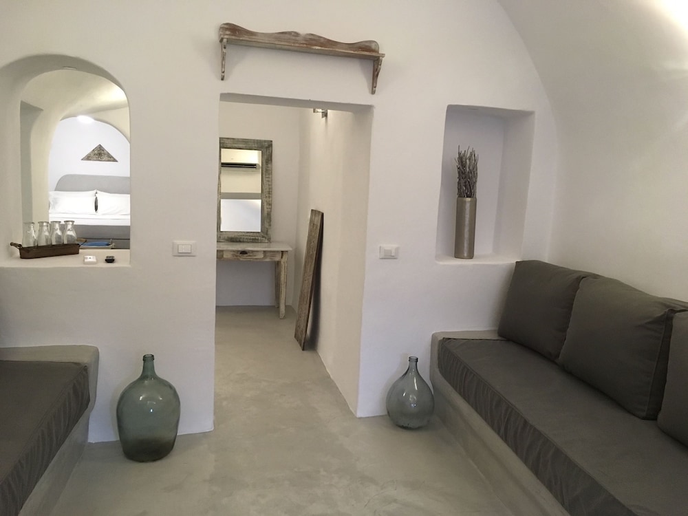 Suite (Volcano View) - Photo 10