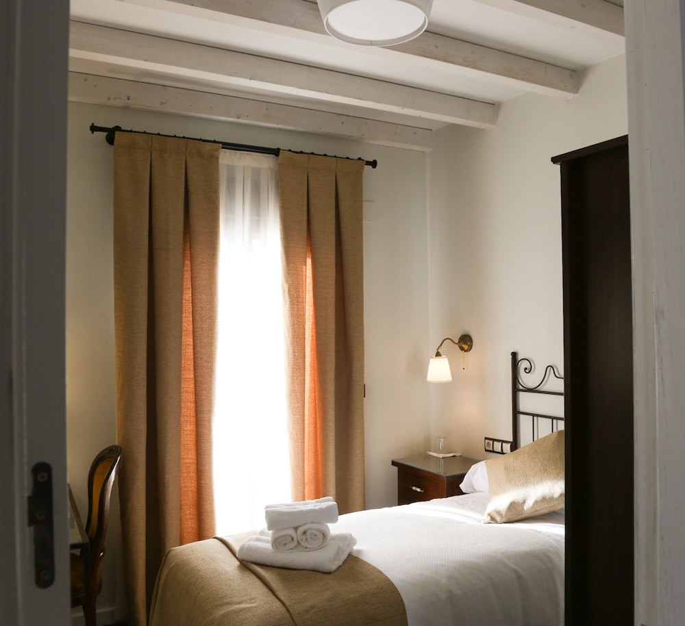 Double Room, Private Bathroom photo 2