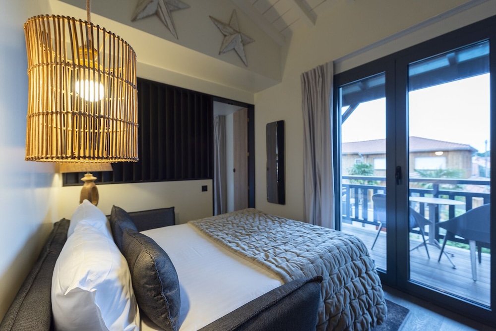 Family Quadruple Room (Ambroisie) - Photo 16