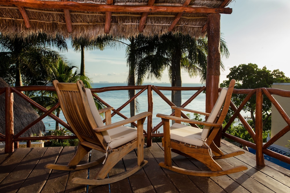 Suite, 1 King Bed, Terrace, Ocean View photo 1