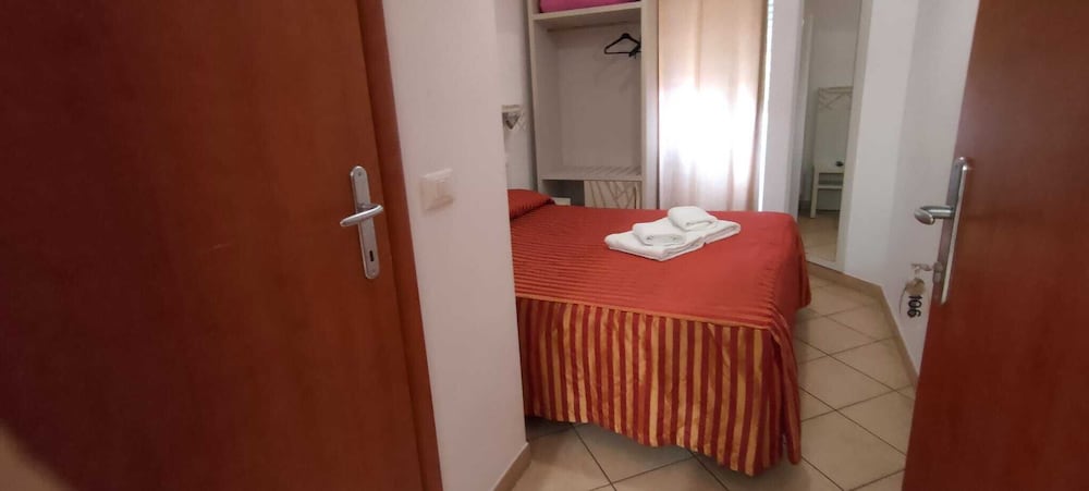 Economy Single Room photo 1