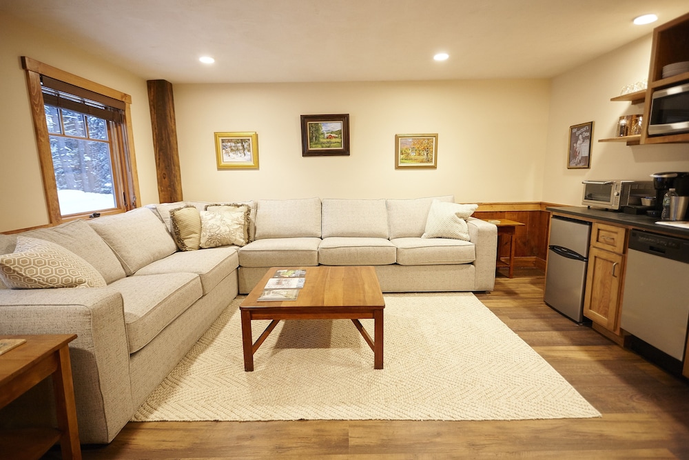 Superior Cabin, 3 Bedrooms photo 3